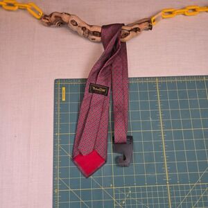 VTG Botany 500 Tie 56x3.75 Mens Red Blue Medallion Silk Made In USA 1990s EUC